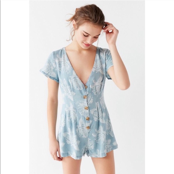 Urban Outfitters Julian Printed Chambray Romper - Picture 2 of 5
